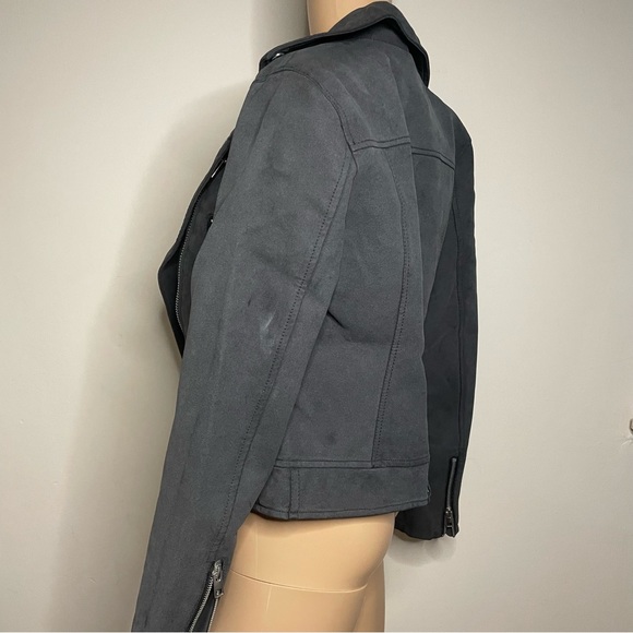 Moto style jacket (not leather) - Picture 6 of 9